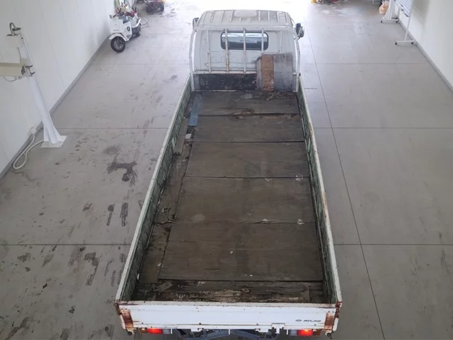 Nissan Atlas  с аукциона в Японии