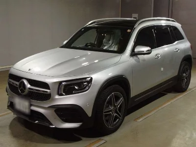 MERCEDES BENZ GLB
