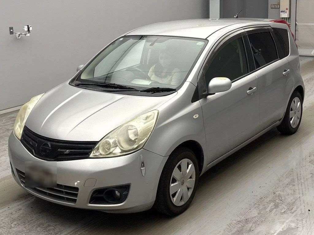 Nissan Note  с аукциона в Японии