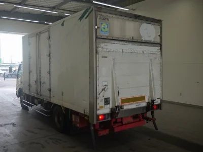 TOYOTA DYNA