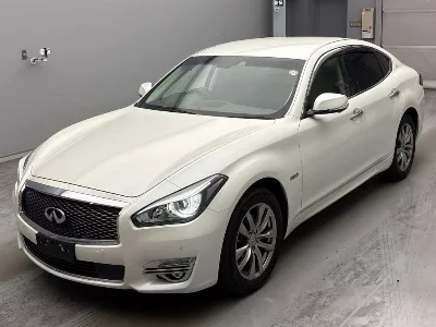 Nissan FUGA HYBRID