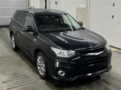 MITSUBISHI OUTLANDER PHEV