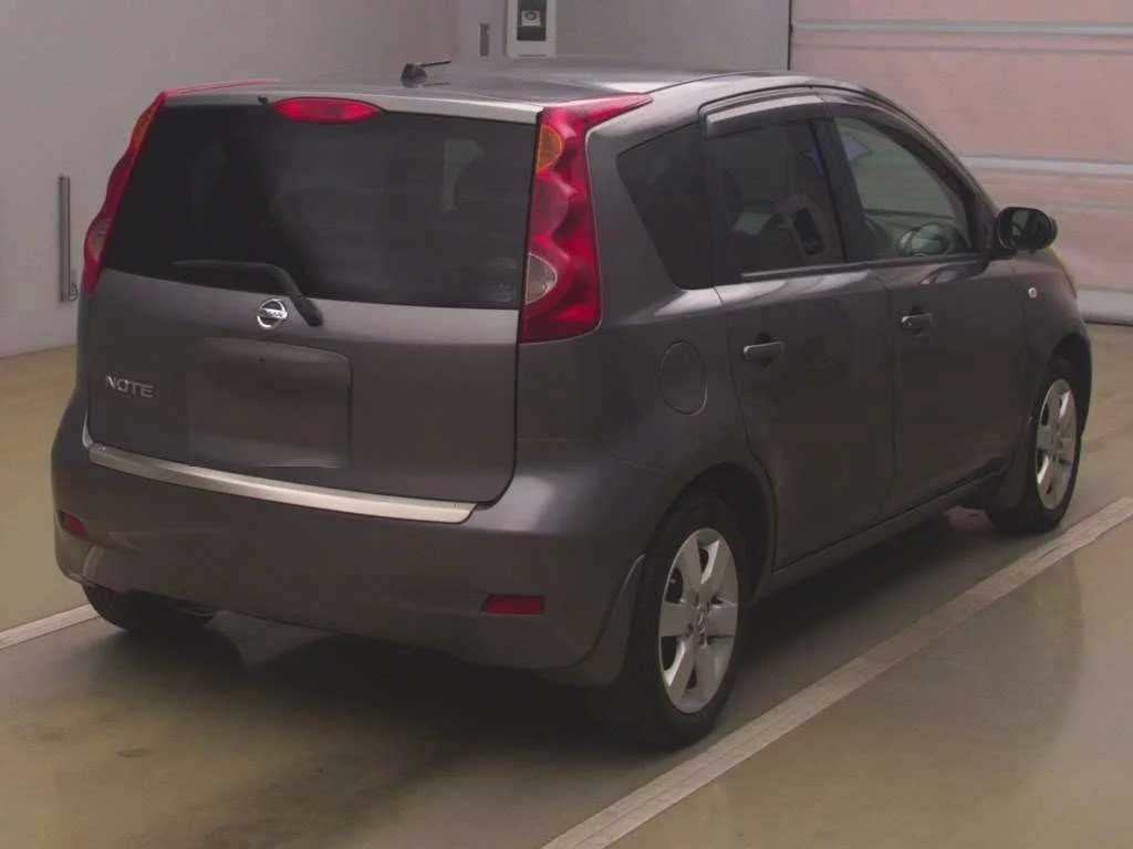 Nissan Note  с аукциона в Японии