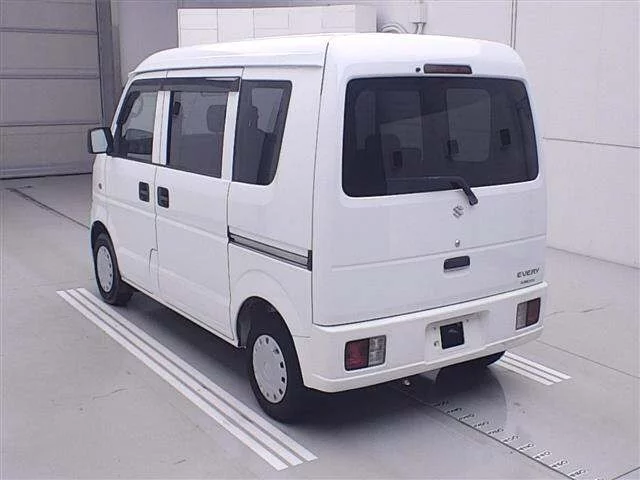 Suzuki Every  с аукциона в Японии