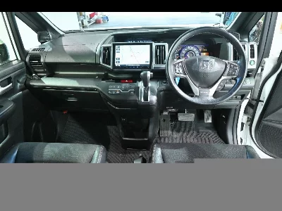 HONDA STEPWGN SPADA