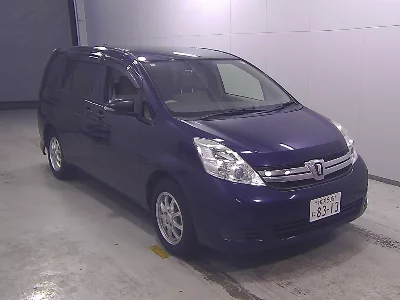 TOYOTA ISIS