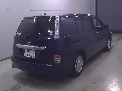 TOYOTA ISIS