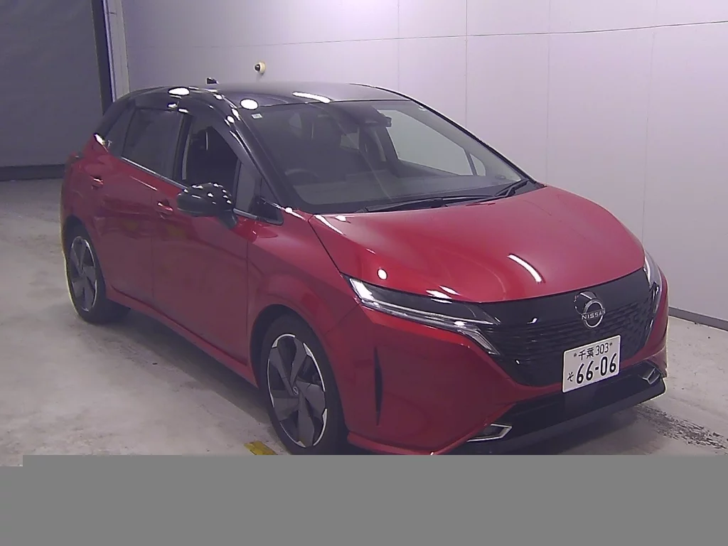 Nissan Aura  с аукциона в Японии