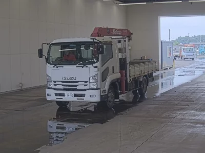 Isuzu Forward