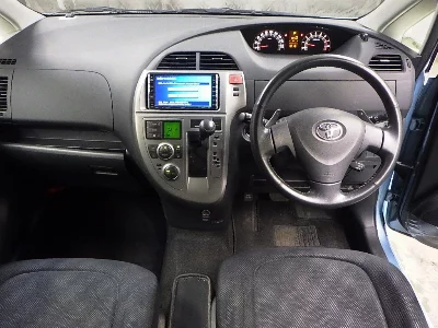 TOYOTA RACTIS
