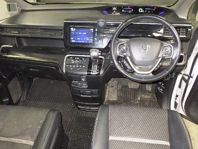 HONDA STEPWGN SPADA