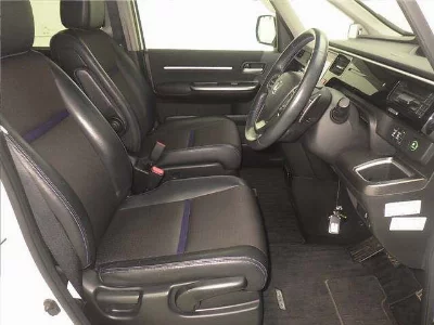 HONDA STEPWGN SPADA