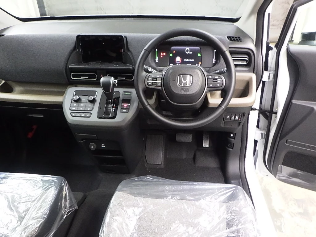Honda Freed  с аукциона в Японии