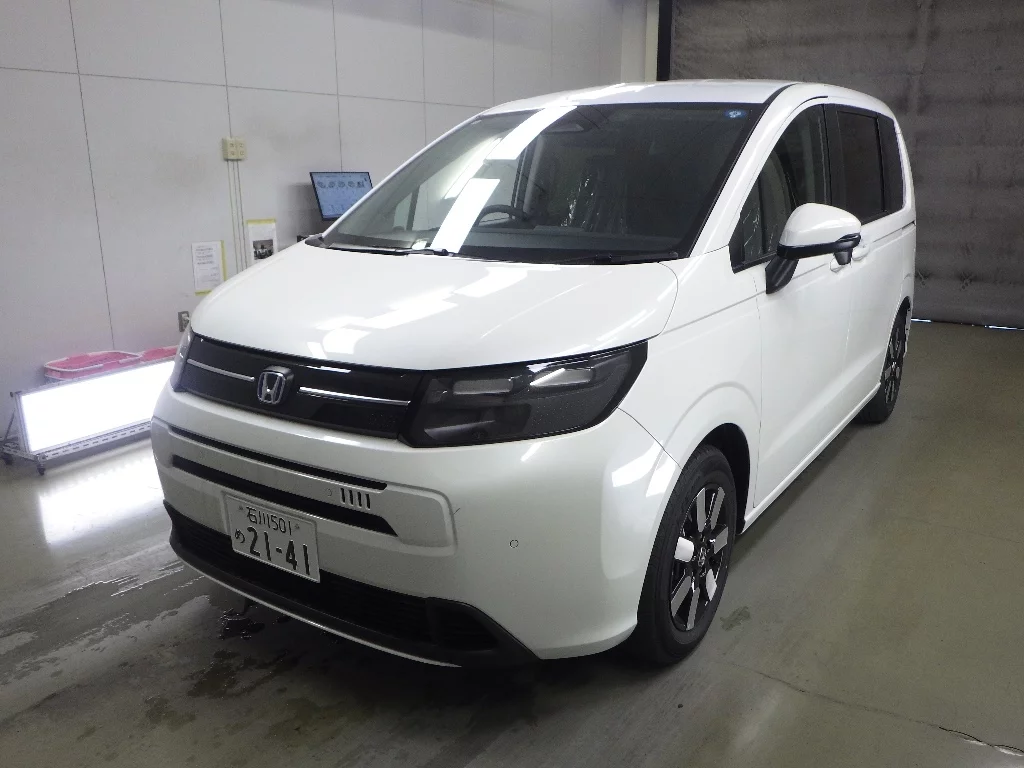 Honda Freed  с аукциона в Японии