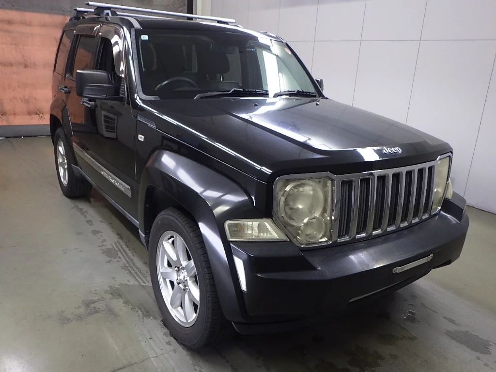 Jeep Cherokee  с аукциона в Японии