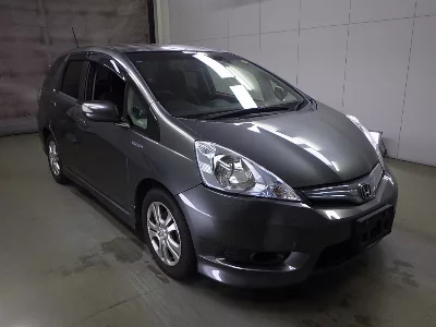 HONDA FIT SHUTTLE