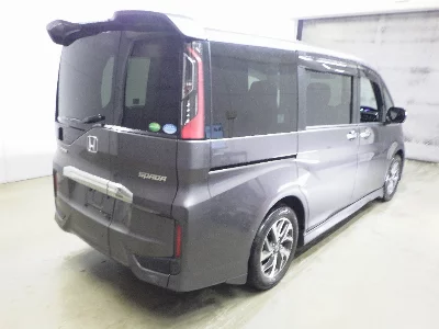HONDA STEPWGN SPADA