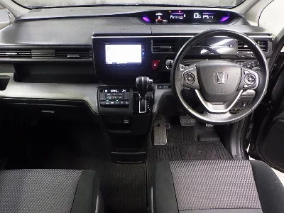 HONDA STEPWGN SPADA