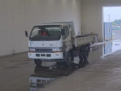Mitsubishi FUSO FIGHTER MIGNON