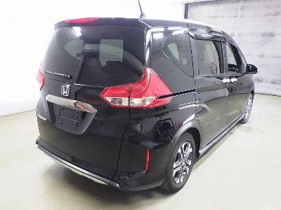 HONDA FREED+