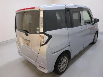 TOYOTA TANK