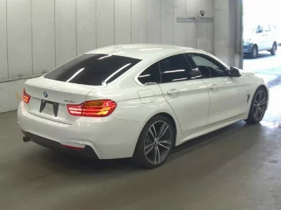 BMW 4 SERIES