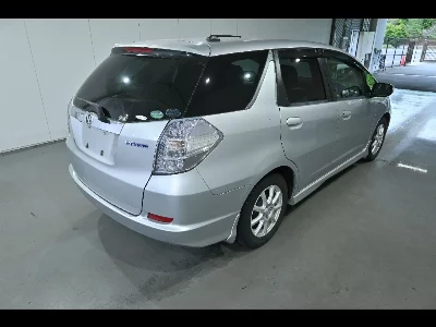 HONDA FIT SHUTTLE