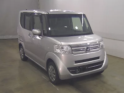 HONDA N BOX +