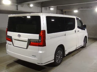 TOYOTA GRANACE