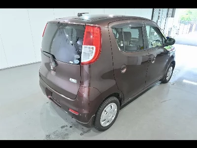 SUZUKI MRWAGON