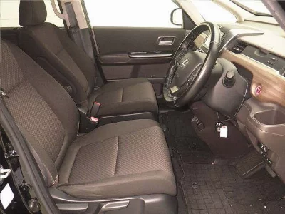 HONDA FREED+