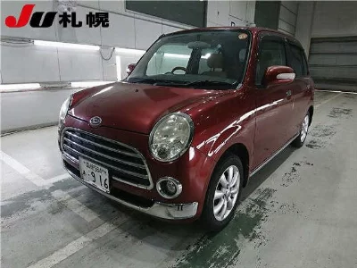 Daihatsu Mira Gino
