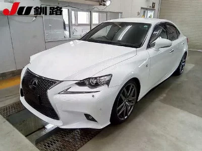 Lexus IS300h