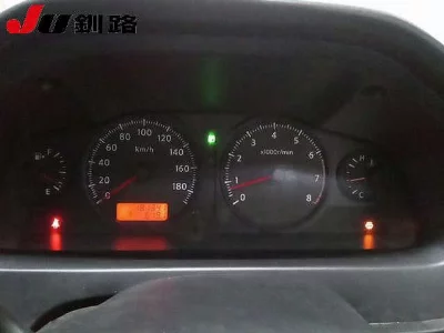 Isuzu Como