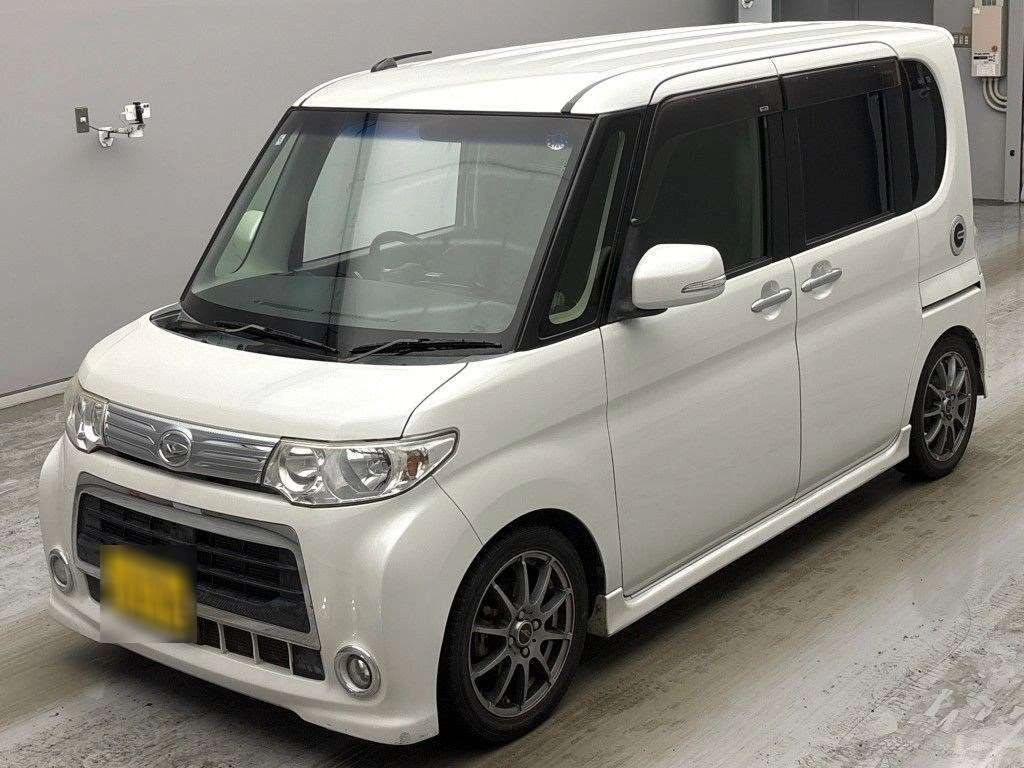 Daihatsu Tanto  с аукциона в Японии