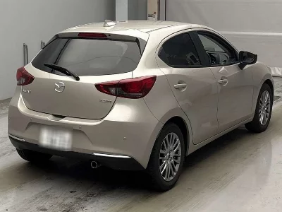 Mazda Mazda2