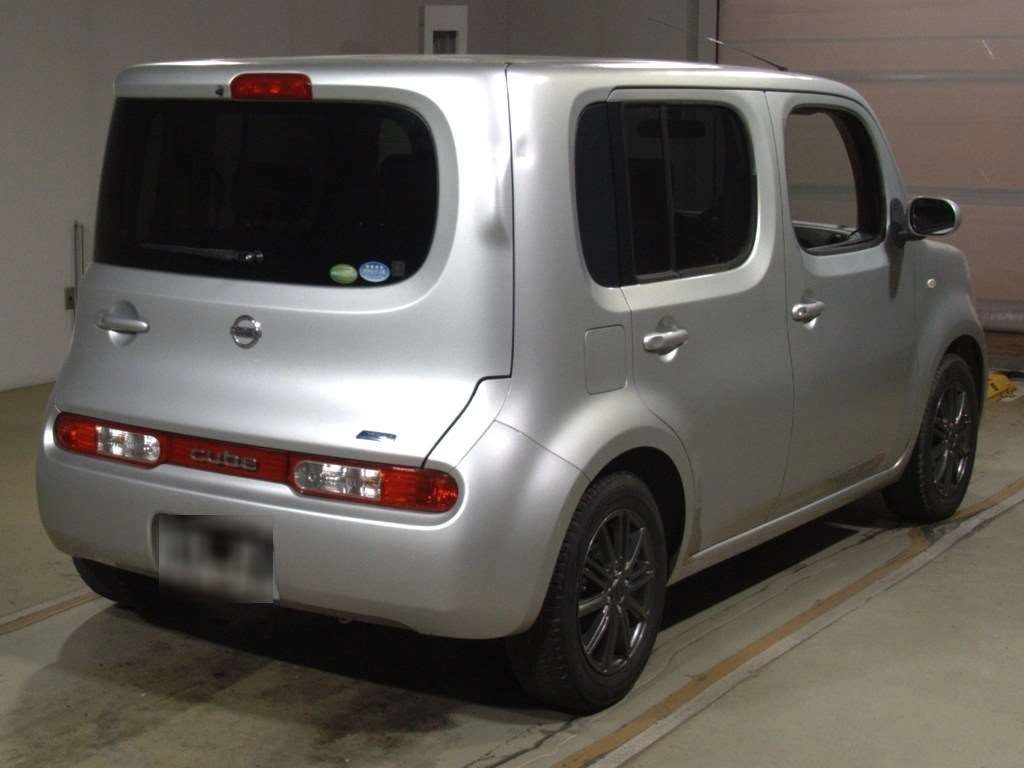 Nissan Cube  с аукциона в Японии