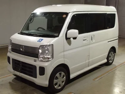 NISSAN NV100 CLIPPER RIO