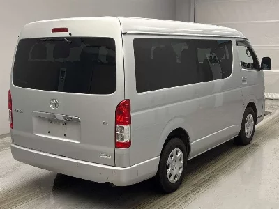 Toyota HIACE WAGON