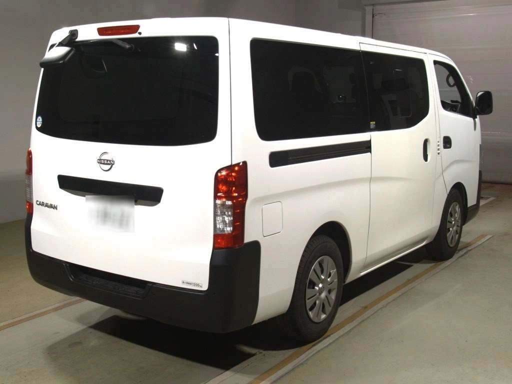 Nissan Caravan  с аукциона в Японии