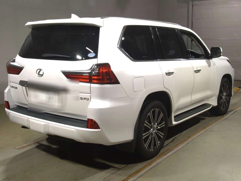 Lexus LX570  с аукциона в Японии