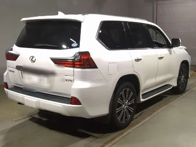 Lexus LX570