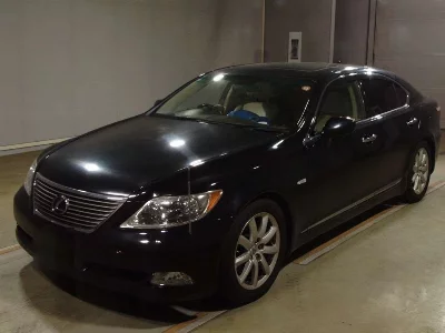 Lexus LS460L