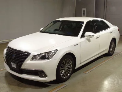 Toyota CROWN HYBRID