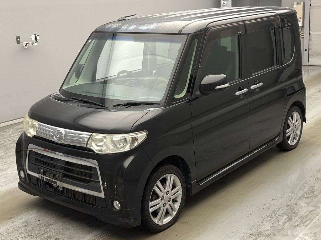 Daihatsu Tanto  с аукциона в Японии