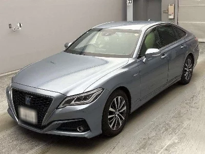 Toyota CROWN HYBRID