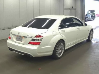 MERCEDES BENZ AMG S CLASS