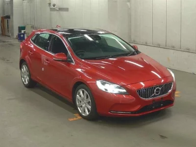 Volvo V40