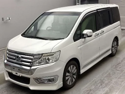 Honda STEPWGN SPADA