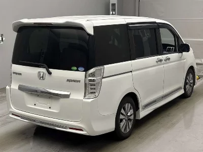 Honda STEPWGN SPADA